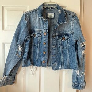 Forever 21 Los Angeles Women Distressed Denim Button Up Jacket pockets large